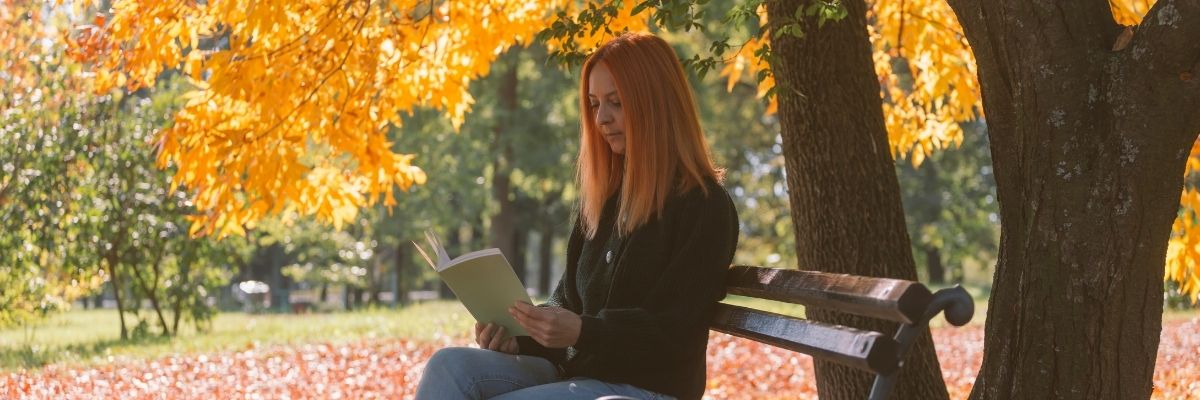 Ağaç Altında Kitap Okumanın Faydaları